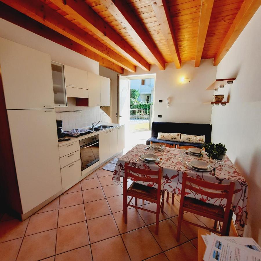 Appartamenti Esmera Desenzano del Garda Exterior foto
